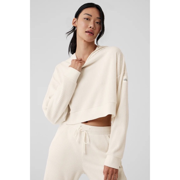 Alo Yoga Muse Hoodie Ivory S - Picture 8 of 16
